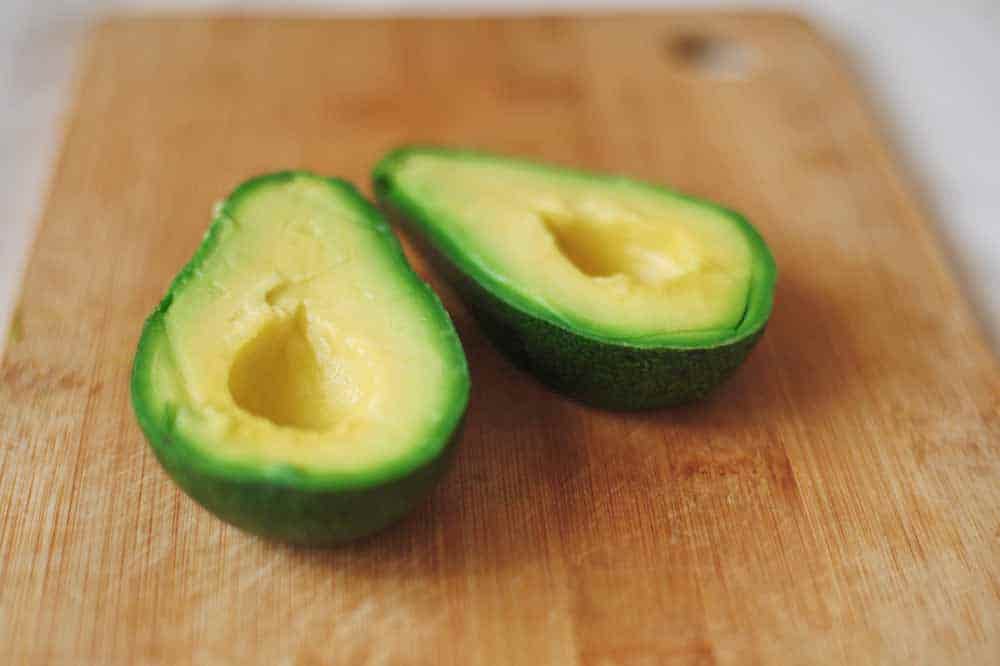 avocado (What to Eat After Wisdom Teeth Removal?)