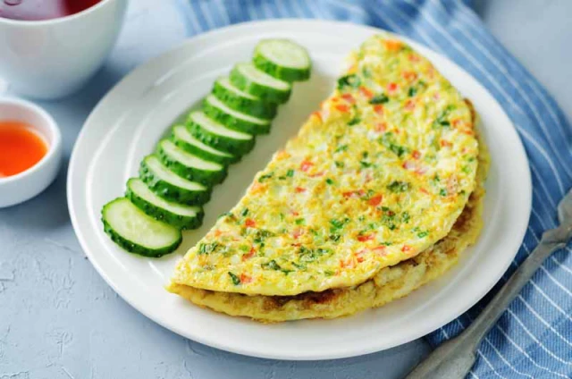 Should You Flip An Omelette