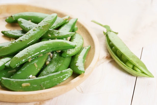 Garlic snap pea